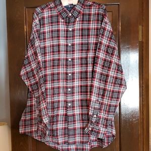 Men's plaid button down shirt